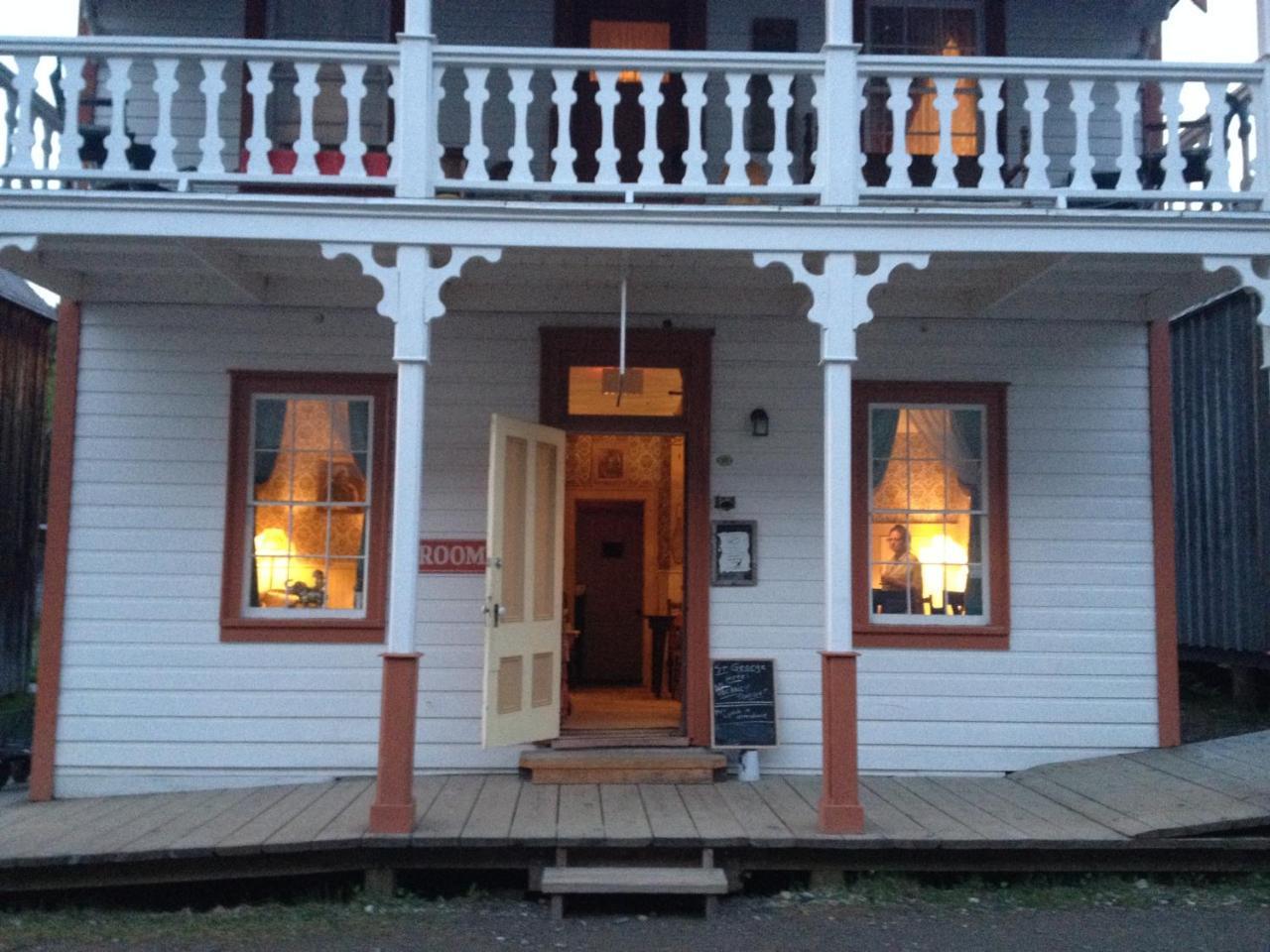 St. George Hotel Barkerville Extérieur photo
